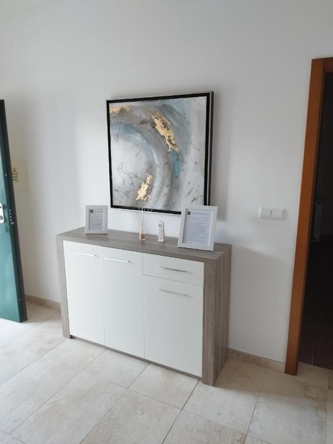 Moradia Gemea 2 Em Herdade Santa Marta Villa *